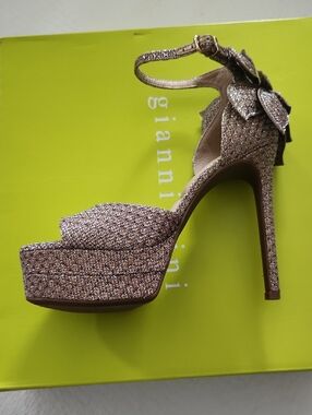 Gianni Bini Karmello Sparkle Flower Ankle Strap Platform Dress Sandal In Bronze